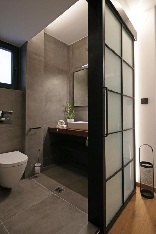 The 4 Travellers Thessaloniki Apartment Bagian luar foto