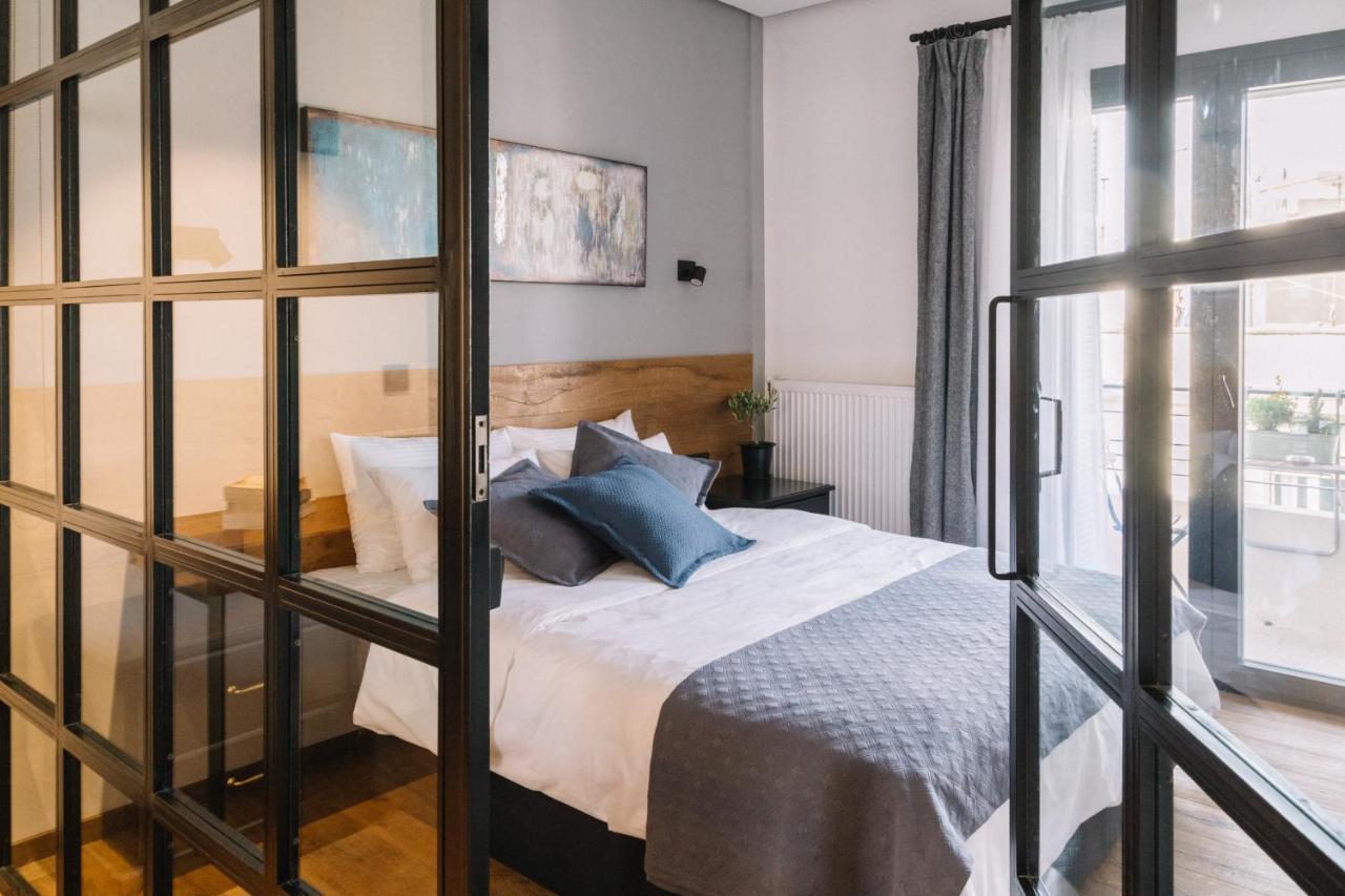 The 4 Travellers Thessaloniki Apartment Bagian luar foto
