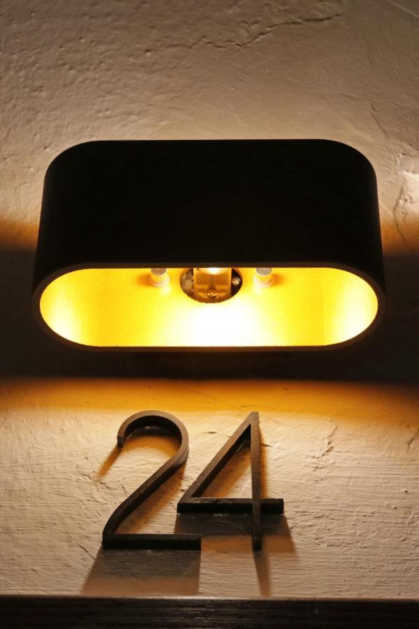 The 4 Travellers Thessaloniki Apartment Bagian luar foto