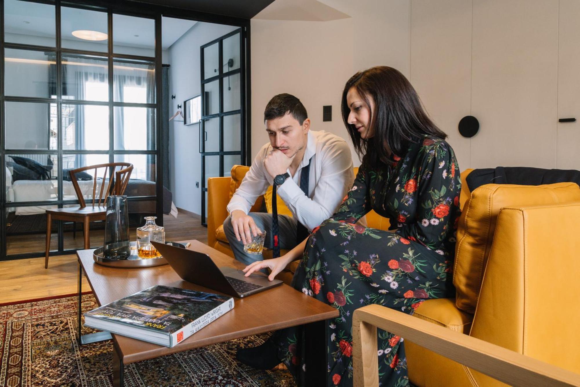 The 4 Travellers Thessaloniki Apartment Bagian luar foto