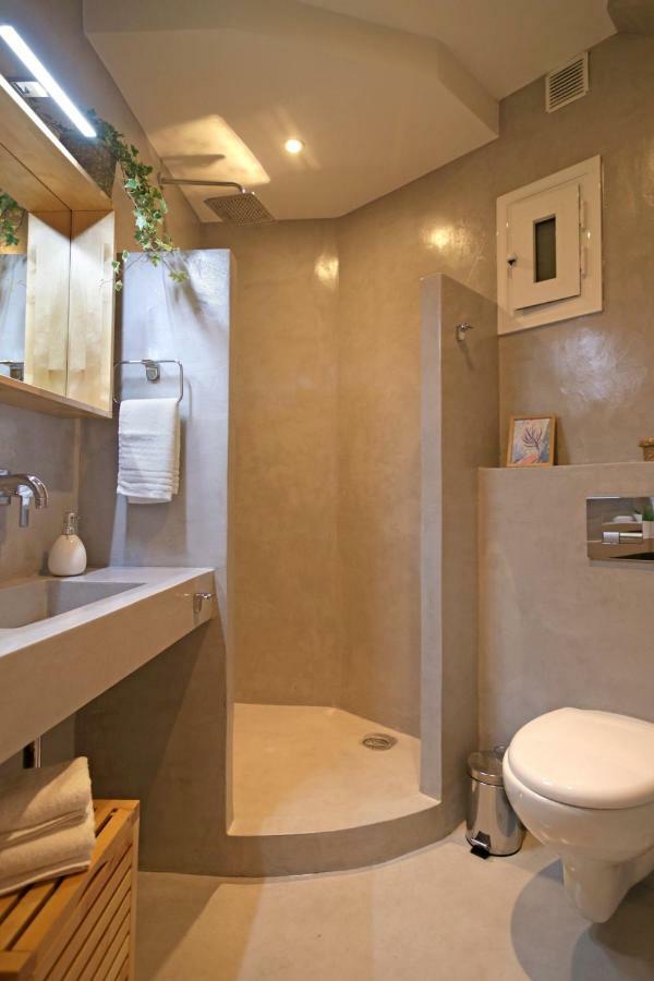 The 4 Travellers Thessaloniki Apartment Bagian luar foto