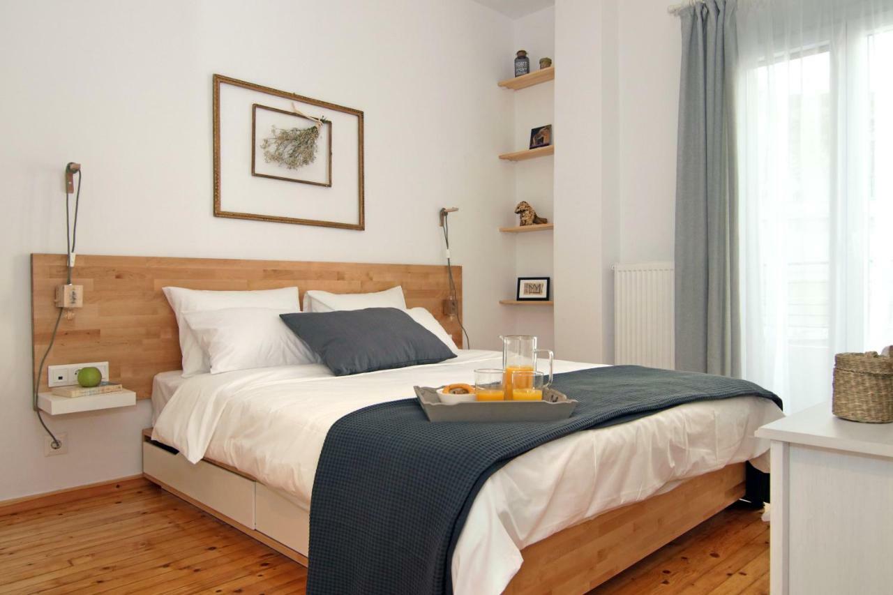 The 4 Travellers Thessaloniki Apartment Bagian luar foto