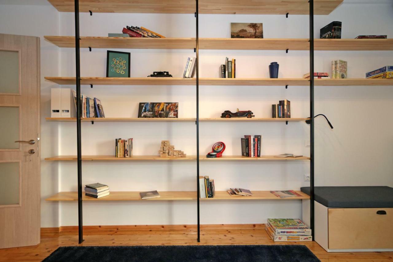 The 4 Travellers Thessaloniki Apartment Bagian luar foto